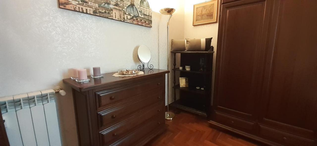 Pini Di Roma-new&cozy In Center- Metro A Re Di Appartamento Roma
