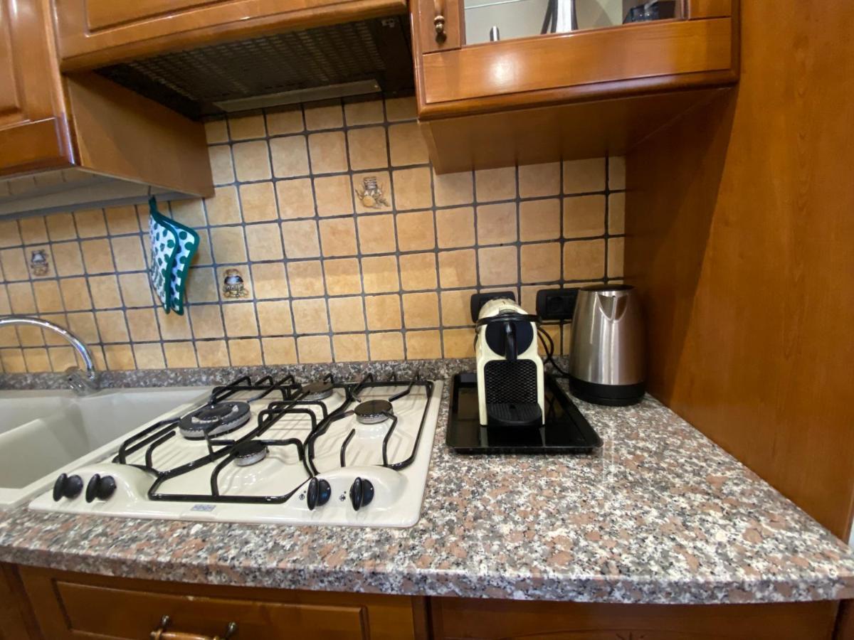 Appartamento Pini Di Roma-new&cozy In Center- Metro A Re Di Roma