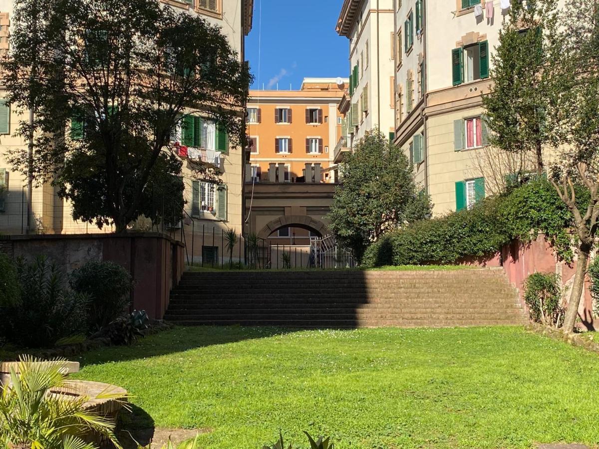 Appartamento Pini Di Roma-new&cozy In Center- Metro A Re Di *